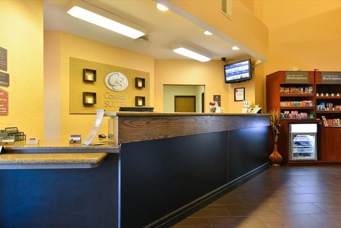 Comfort Suites Monroe Zewnętrze zdjęcie