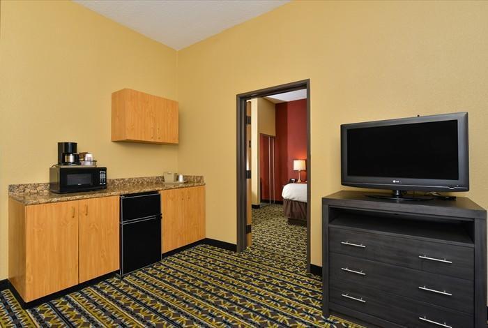 Comfort Suites Monroe Zewnętrze zdjęcie