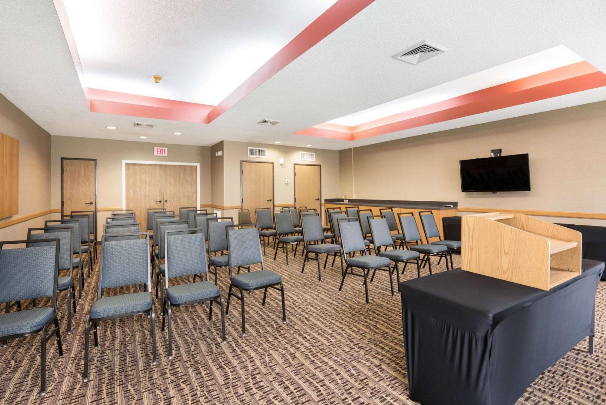 Comfort Suites Monroe Zewnętrze zdjęcie