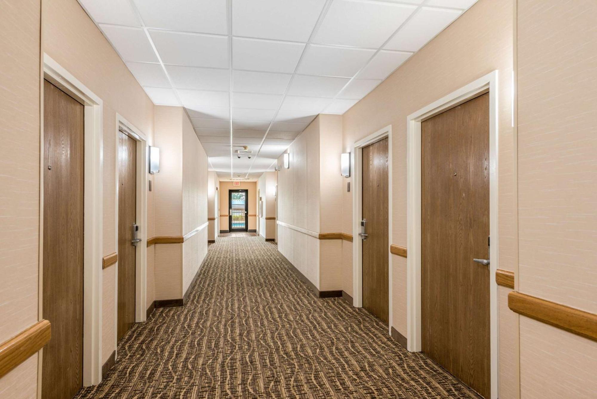 Comfort Suites Monroe Zewnętrze zdjęcie