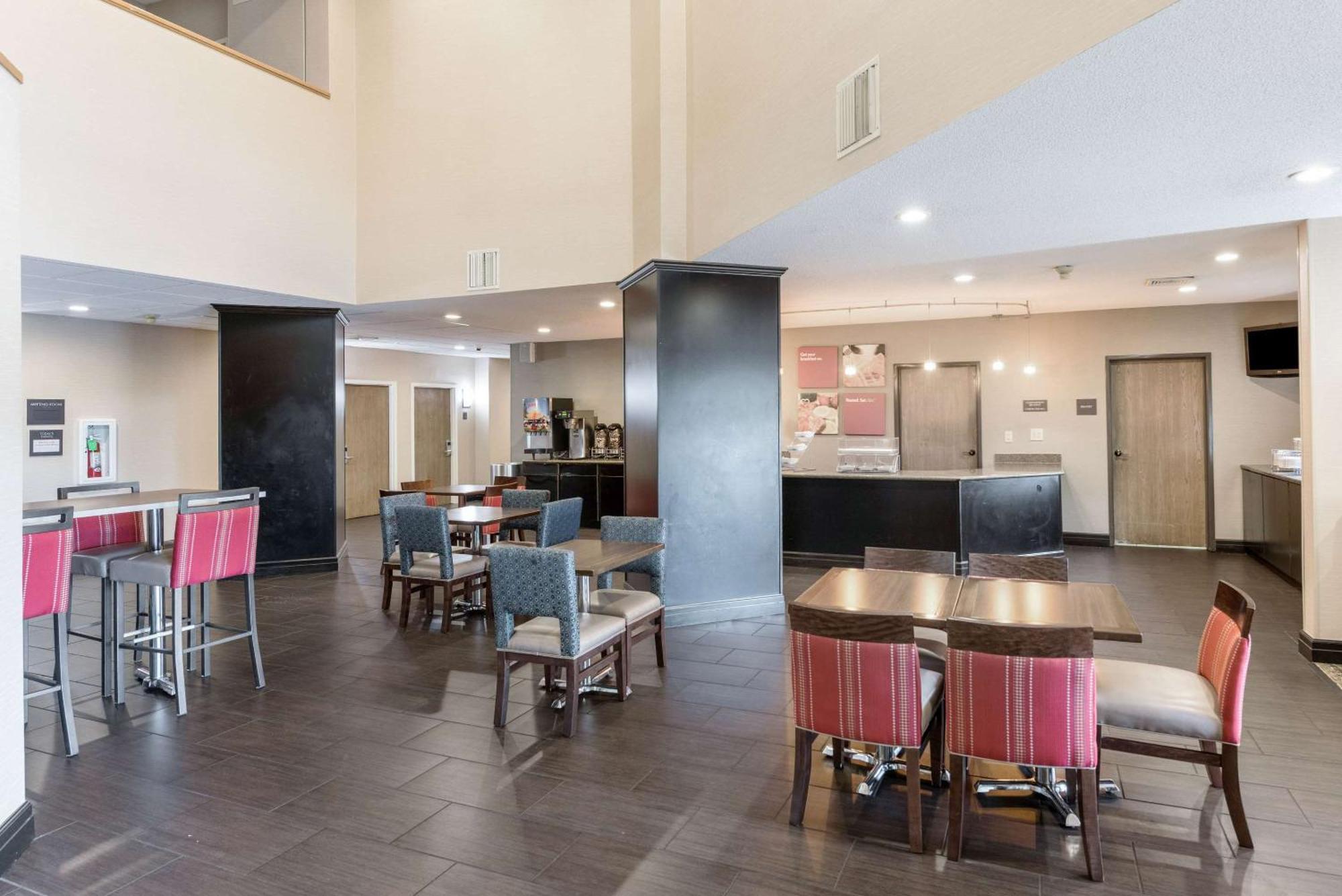 Comfort Suites Monroe Zewnętrze zdjęcie